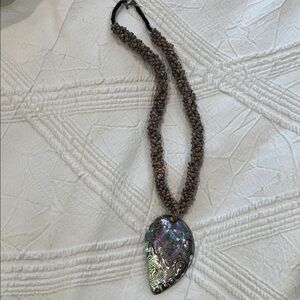 Elegant Abalone Shell Pendant Necklace